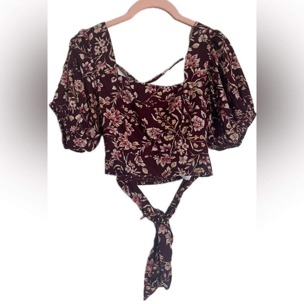 Summer Flirty Floral Puff Sleeve Crop Top